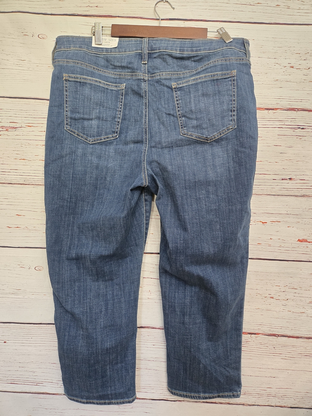 Chico’s So Slimming Girlfriend Capris 16 NWT - Picture 5 of 15